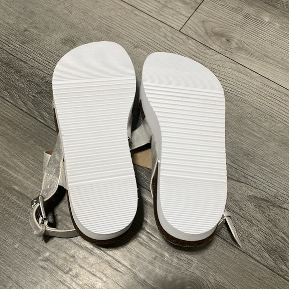 Makalu kiara silver sandal size 8 new‎ - Picture 4 of 6